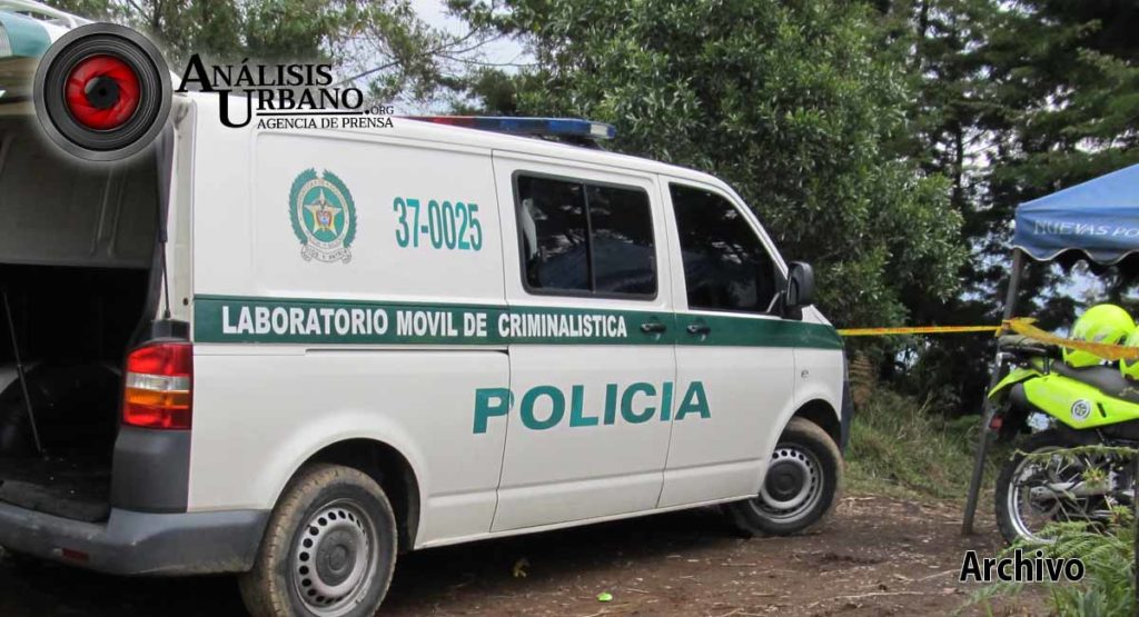 Encuentran cuerpo de un hombre sin identificar cerca de quebrada en El Playón