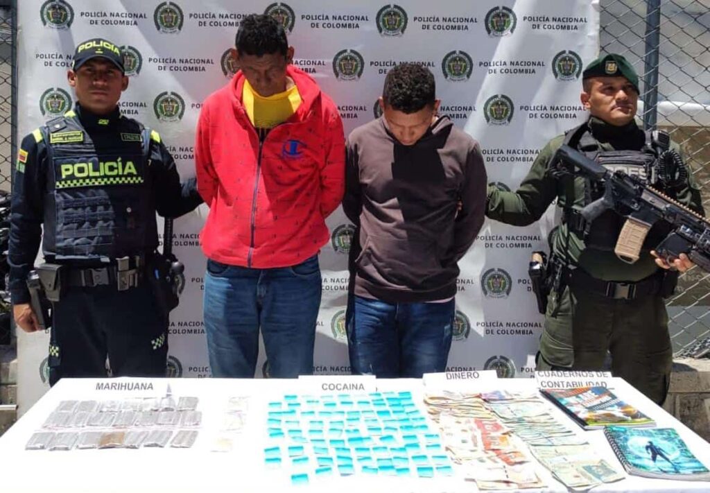 Padre e hijo capturados por liderar red de microtráfico en el Oriente antioqueño