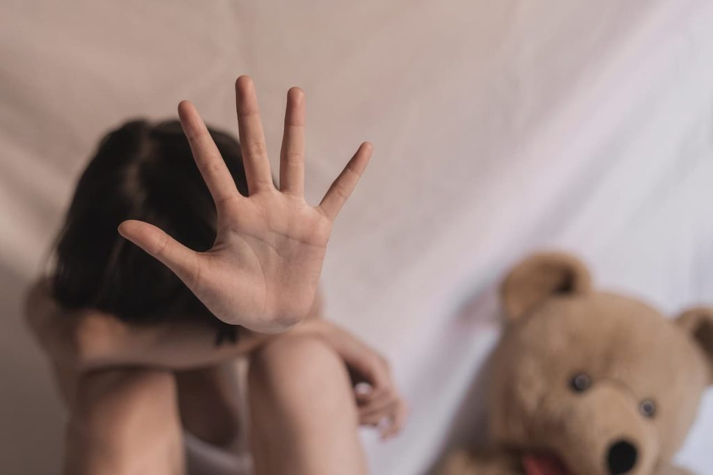 Chigorodó: Mujer capturada por presuntamente matar a golpes a su hijastra de 6 años