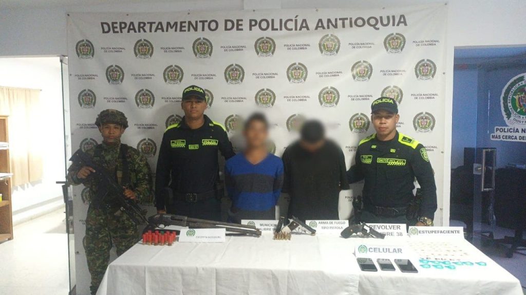 Betulia: Policía y Ejército desmantelan estructura de microtráfico con la captura de cuatro delincuentes