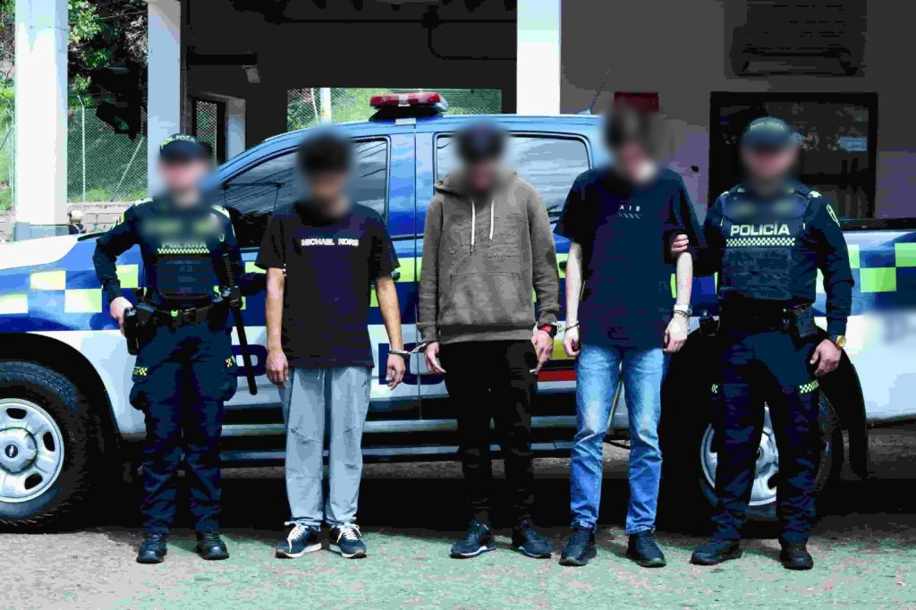 Rescatan a dos personas secuestradas en Robledo Palenque y capturan a tres presuntos integrantes del GDO Robledo