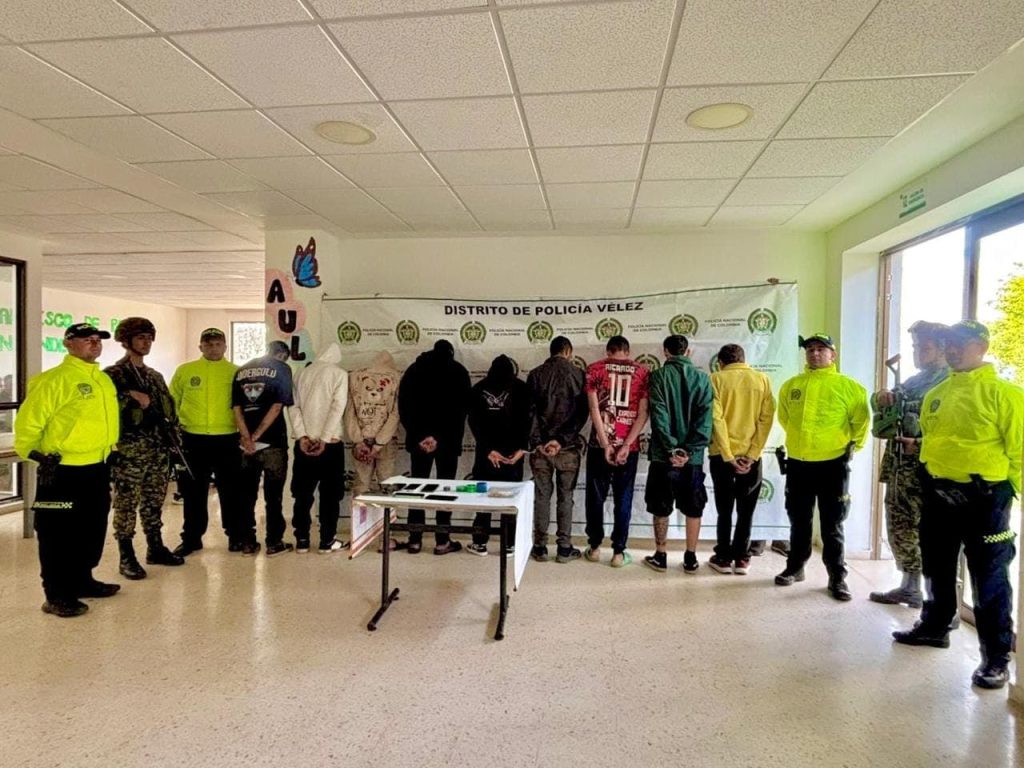 Cinco personas enviadas a prisión por presunto comercio de drogas en Vélez, Santander